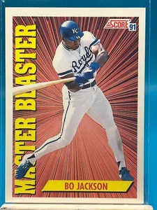 1991 Score - Bo Jackson #692 - Picture 1 of 2