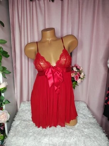 Victoria's Secret Red Lingerie Set Small - Picture 1 of 5