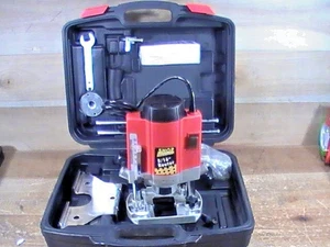 SHOP SOURCE #E220842 8,5 A 11.500-20.000-RPM VS 1/4" & 5/16" TAUCHFRÄSER-KIT - Bild 1 von 18