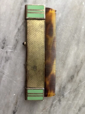 PENTE RETRÁTIL VINTAGE COM DECORAÇÃO DE ESMALTE, EXCLUSIVO! - Imagem 1 de 4