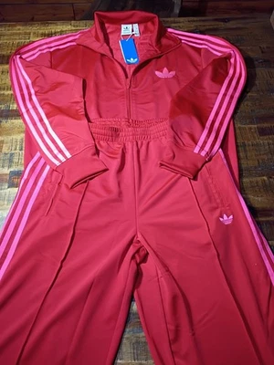 MUJERES ADIDAS Original Firebird Chándal Escarlata/Rosa Calce Suelto Nuevo Talla Med Nuevo Con Etiquetas Foto 1 de 4