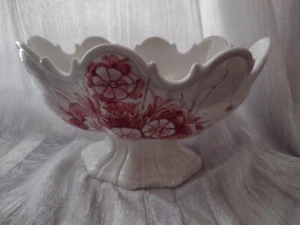 Antique Majolica Pedestal Fruit Bowl White w/ Red Flora & Fauna w/ Berries Italy - Picture 1 of 9