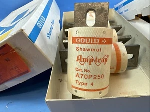 NEW GOULD SHAWMUT 250 AMP FUSE 700 VAC TYPE 4 AMP TRAP A70P250 QTY (AA6) - Picture 1 of 3