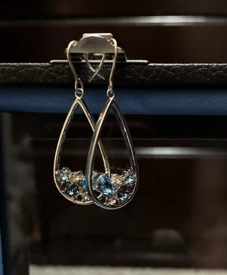 Pendientes colgantes de cristales de Swarovski Foto 1 de 3