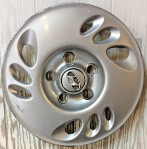 moldura rueda hyundai h100 14" número de pieza 5295043600 - Imagen 1 de 9