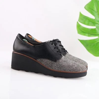 Clarks Womens Mazy Hyannis Oxford Shoe Size 8 Black Gray Tweed Wedge Heel LaceUp - Image 1 of 4