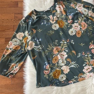 Fun 2 Fun Floral Pullover Flowy Blouse Size 2X Plus - Picture 1 of 5