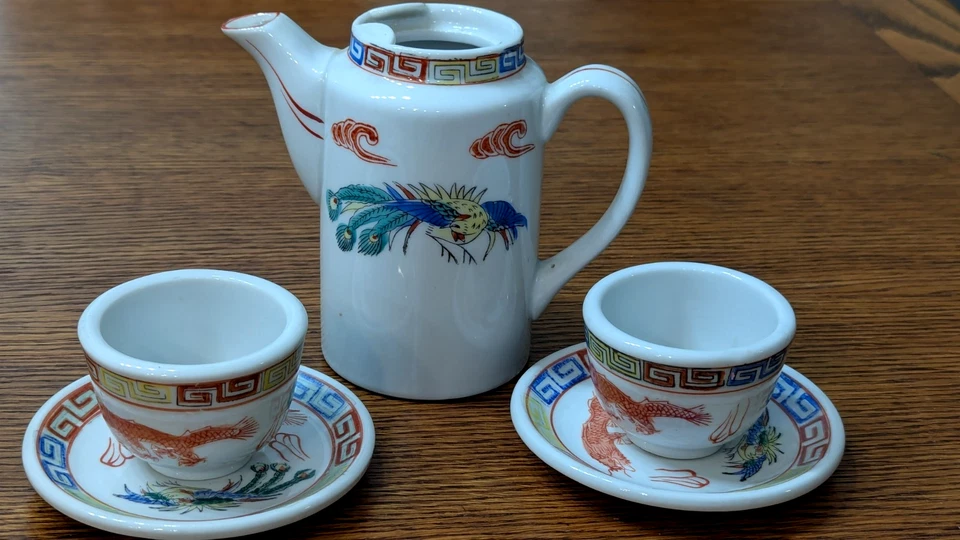 De Colección Japón Dragón Rojo Chino Porcelana Tetera Dragón de Fuego, Olas del Océano - marcado Foto 1 de 4