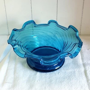 Lovely Hand Blown Glass Aqua Blue Footed Serving Bowl Candy Dish 7.25" Wide - Picture 1 of 12
