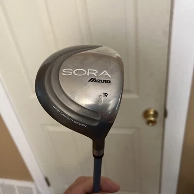 Mizuno Sora 3 Wood Right Hand Ladies Flex Graphite 42" - Image 1 of 4