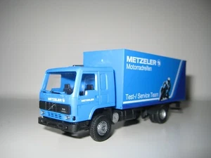 Roco H0 1592 - Camión Volvo FL10 "Metzler Motorradreifen" - Imagen 1 de 12