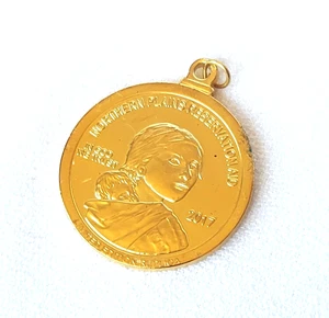 Sacagawea Pendant Coin American Indian Relief Council 2017 GOLD TONE - Picture 1 of 6