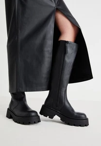 ONLY SHOES ONLBANYU HIGH CHUNKY BOOT - Platform boots - black Size 6. BNIB - Picture 1 of 7