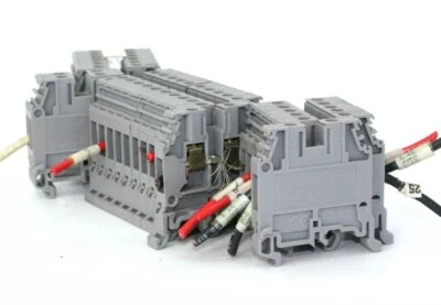 Lot Of 25 Entrelec M4/6 5116  600V 25A  Terminal Block Used - Image 1 of 4