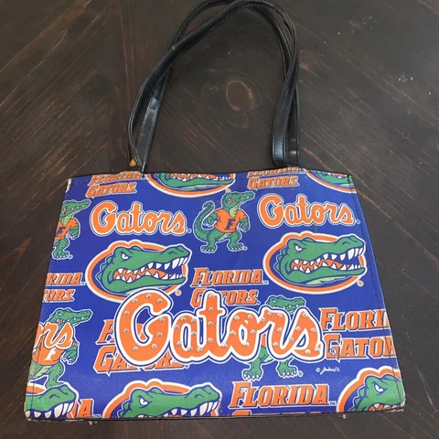 University of Florida UF gators purse Fighting Gator Crystal Handbag Bag Strap Cover