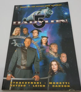 BABYLON 5 In Darkness Find Me Graphic Novel Titan Books 1995 SCI-FI TV  Book - Picture 1 of 4