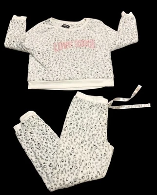 XOXO Women’s Plush White/Gray Animal Print  Fleece Pajama Set Size Large - Image 1 of 4