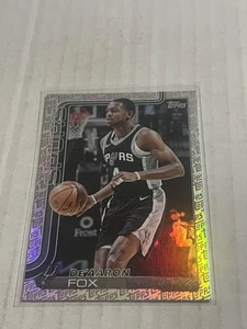 2025-26 Topps Basketball Fanatics Exclusive De’Aaron Fox Topps Logo Parallel - Picture 1 of 2