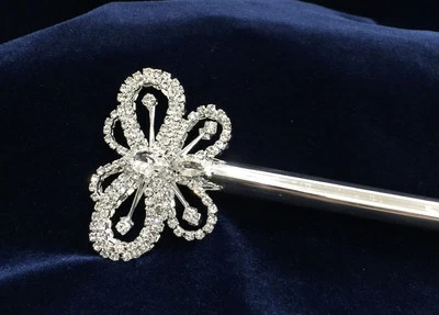 Cetro mariposa diamantes de imitación de cristal. 17,25" de longitud, 1-5/8" superior.  ¡Elige tu color! Foto 1 de 4