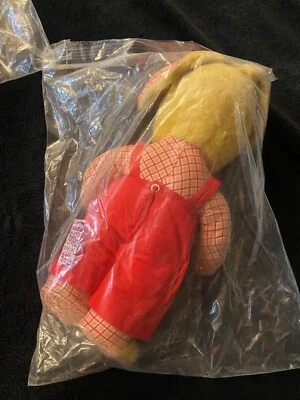 Gund Swedlin Vintage Niño en Disfraz de Conejo con Muñeca Lágrima Excelente Estado Foto 1 de 4