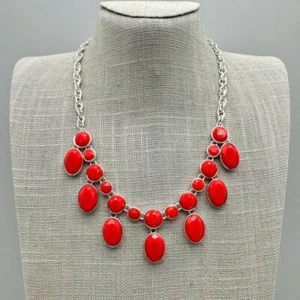 Liz Claiborne Necklace Vibrant Modern Red Beaded Bib Pendant Silver Tone Chain - Picture 1 of 8