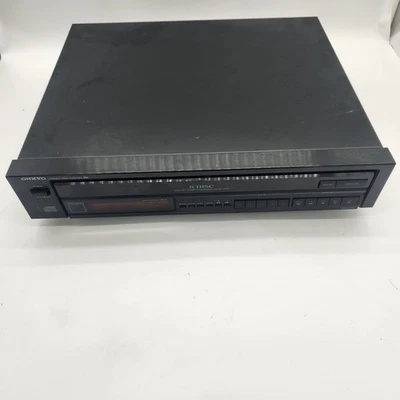 Onkyo DX-C200/C100 CD Player includes remote, cable and instruction manual - Image 1 of 4