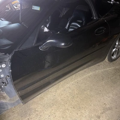 Puerta lateral izquierda negra Chevy Corvette C5 OEM 1997-2004 Foto 1 de 4