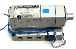SMC NVS4114-0009D Solenoid Valve - Picture 1 of 3
