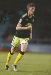 CAMBRIDGE UNITED: PAUL LEWIS SIGNED 6x4 ACTION PHOTO+COA - Picture 1 of 1