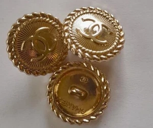 Set of 2 Chanel Buttons , 21mm, Gold Tone Metal - Picture 1 of 5