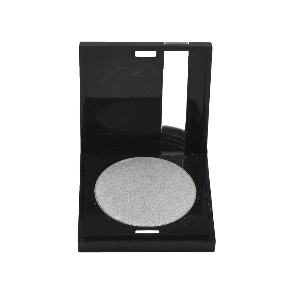 Sombra de ojos Make Up For Ever 82 plateada 0,08 oz Foto 1 de 1