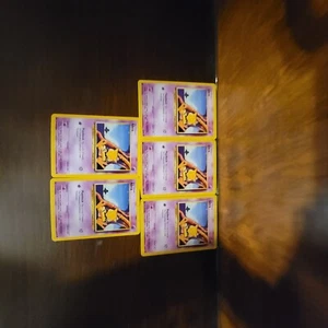 Abra 43/102 Base Set Common Pokemon Card Unlimited Edition WOTC Near Mint - Picture 1 of 3