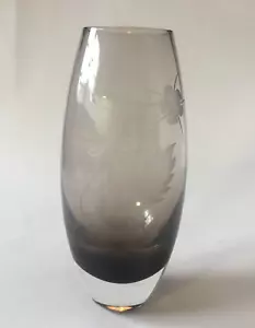 Vase Caithness Hummingbird Acid Etched Design Bird Brown Smoke Glass Vintage - Picture 1 of 24
