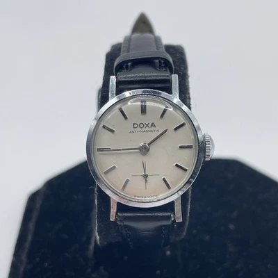 Reloj de acero inoxidable vintage para dama Doxa antimagnético hecho en Suiza 21 mm funcionando Foto 1 de 4