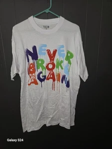 🔥 Never Broke Again Herren Unisex T-Shirt Dripping Boy Logo Bunt Geschenk Tee 2XL - Bild 1 von 4