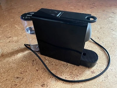 Krups Essenza Mini Nespresso Kaffeemaschine Kapselautomat Schwarz - Bild 1 von 4