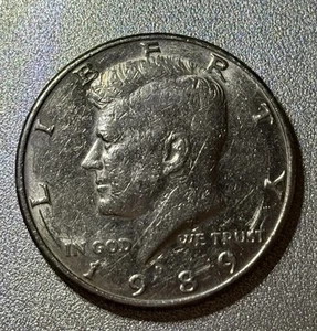 1989D Kennedy Half Dollar Error Coin - Picture 1 of 8