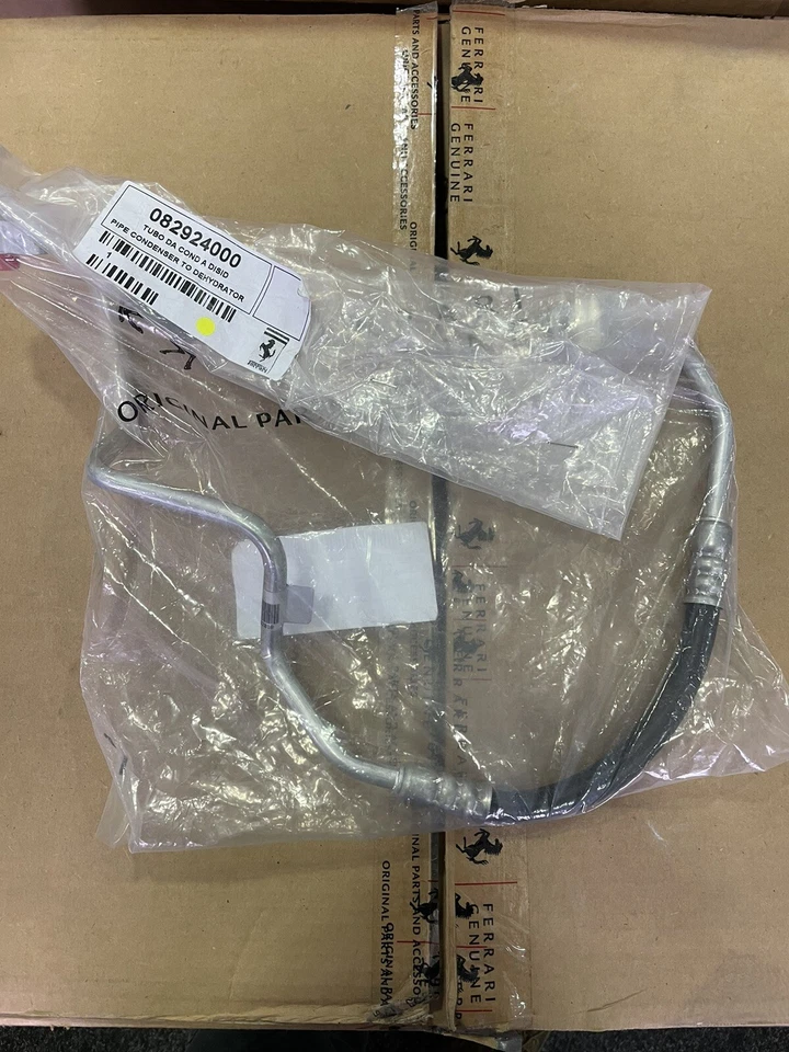 FERRARI 458 AC Pipe # 82924000 - Image 1 of 1