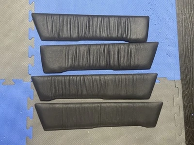 Insertos para tarjetas de puerta Volvo 850 de cuero negro Foto 1 de 2