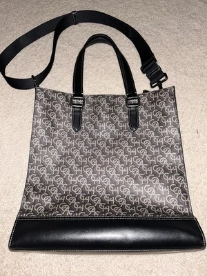 Bolso Bandolera Coach Graham Estructurado Carbón/Negro Lona Firma # C3232 Foto 1 de 4