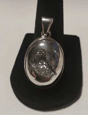 ¡Nuevo Colgante Druzy Platino Genuino Plata de Ley 925! Hermoso! Foto 1 de 4