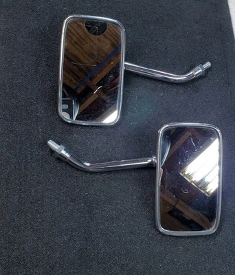 Espejos retrovisores laterales personalizados Honda CX650 C 1983  Foto 1 de 4