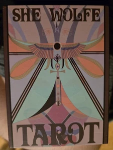 Tarot She Wolfe 4ª Edición + Guía Poco Uso - Imagen 1 de 5