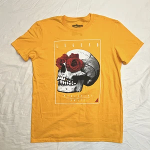 Urban Pipeline UP Men's Size L "Legend Worldwide " Yellow Cotton T Shirt - Picture 1 of 8