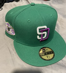 New Era Green San Diego Padres MLB Fan 