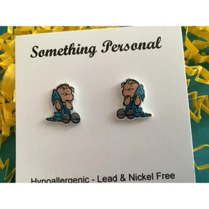Pendientes Linus con poste de manta - Charlie Brown & The Gang - Imagen 1 de 4