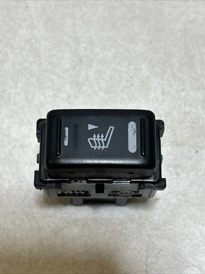 Infiniti FX35 G35 2003-2007 asiento delantero izquierdo/derecho botón de interruptor de control térmico Foto 1 de 4