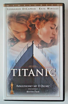 TITANIC DiCaprio & Kate Winslet 1998 Pal Großbox VHS - Bild 1 von 3
