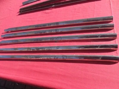 1959 1960 Chevrolet El Camino used Top Door Reveal Molding Trim RH (pass) Foto 1 de 4