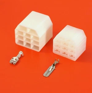 11 Way Electrical Wiring Multi-Connector with 6.3mm Terminals - Picture 1 of 3